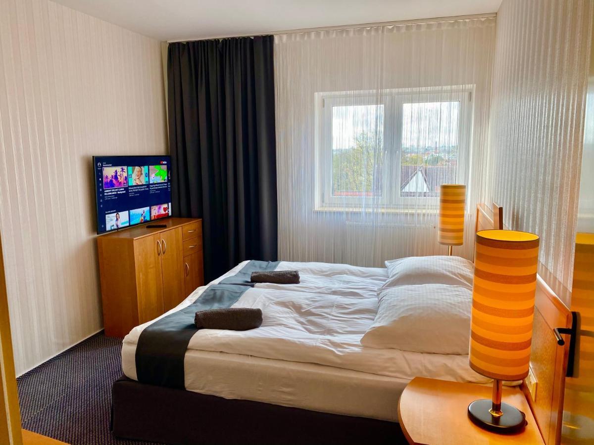 Las Slupski Premium Business Apartament Nr 7 Wifi Netflix Smart Tv50 Two Bedrooms Two Extra Large Double Beds Up To 6 People Full Pleasure Quality Stay (Adults Only) Eksteriør bilde